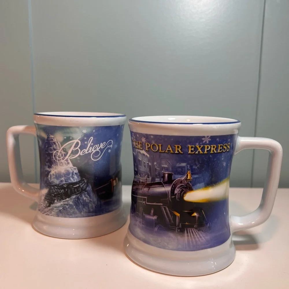 The Polar Express Set of Two Ceramic ‘Believe’ 3D Mugs. 14‎ oz.